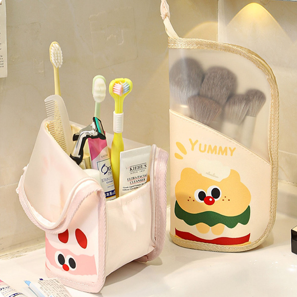 Beauty Makeup & D Anime Studio Vega Baja - 1 Stück Kosmetiktasche Reise-Standtasche Make-up-Organizer für